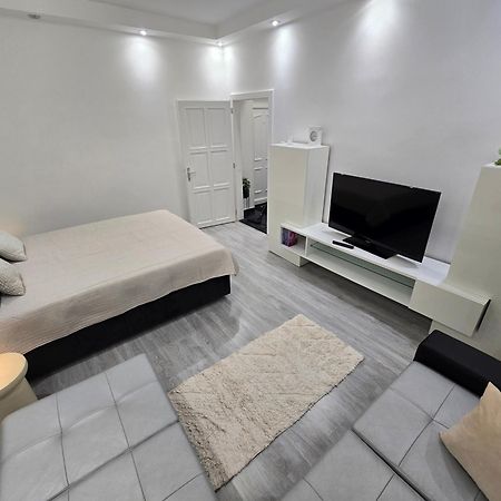 Martina apartman Békéscsaba Kültér fotó